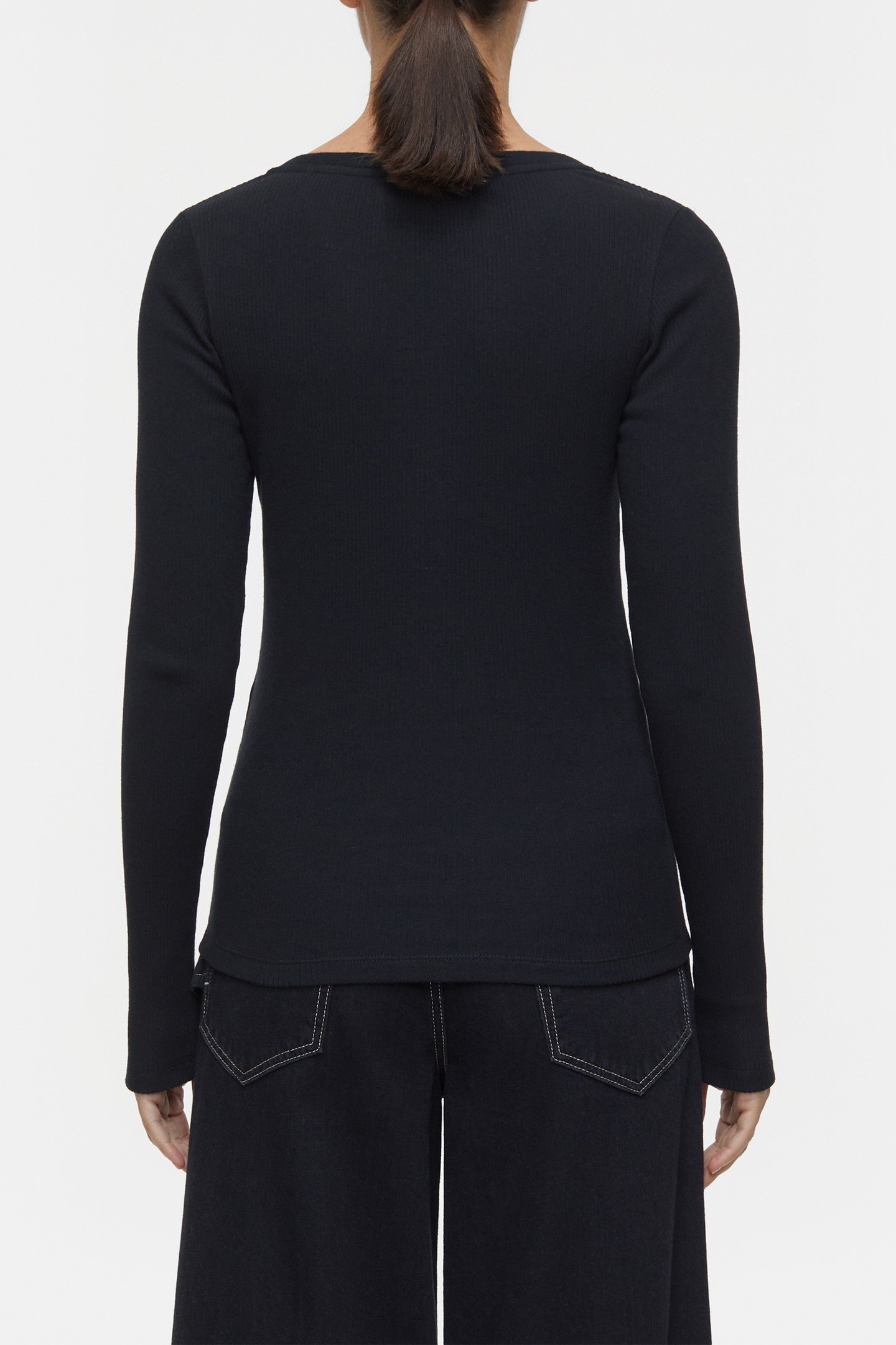 V NECK LONGSLEEVE T-SHIRTS BLACK 3