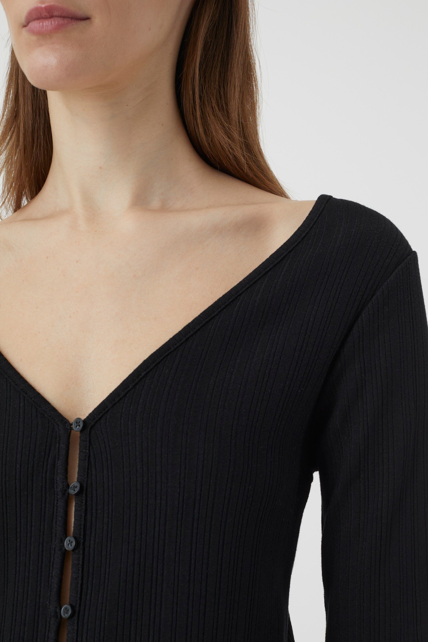 V NECK CARDIGAN T-SHIRTS BLACK 5