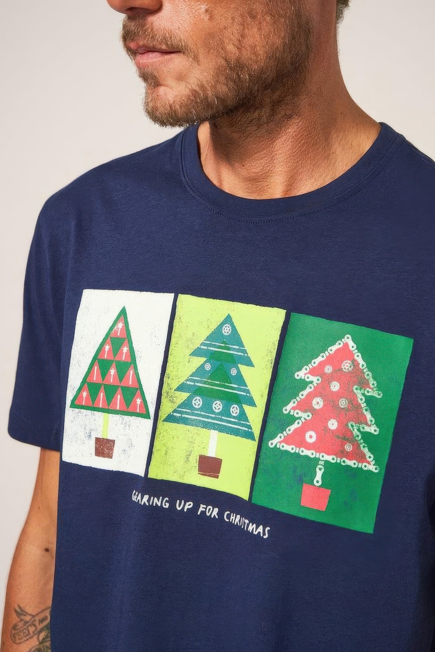 CHRISTMAS GEAR GRAPHIC TEE DARK NAVY 4