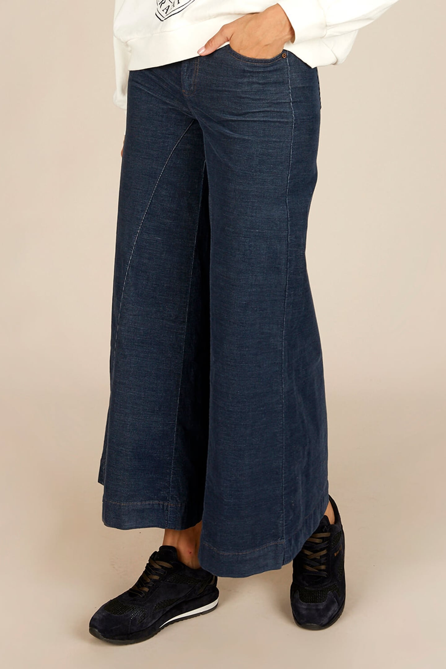 FLARED COTTON JEANS IN BLUE 1