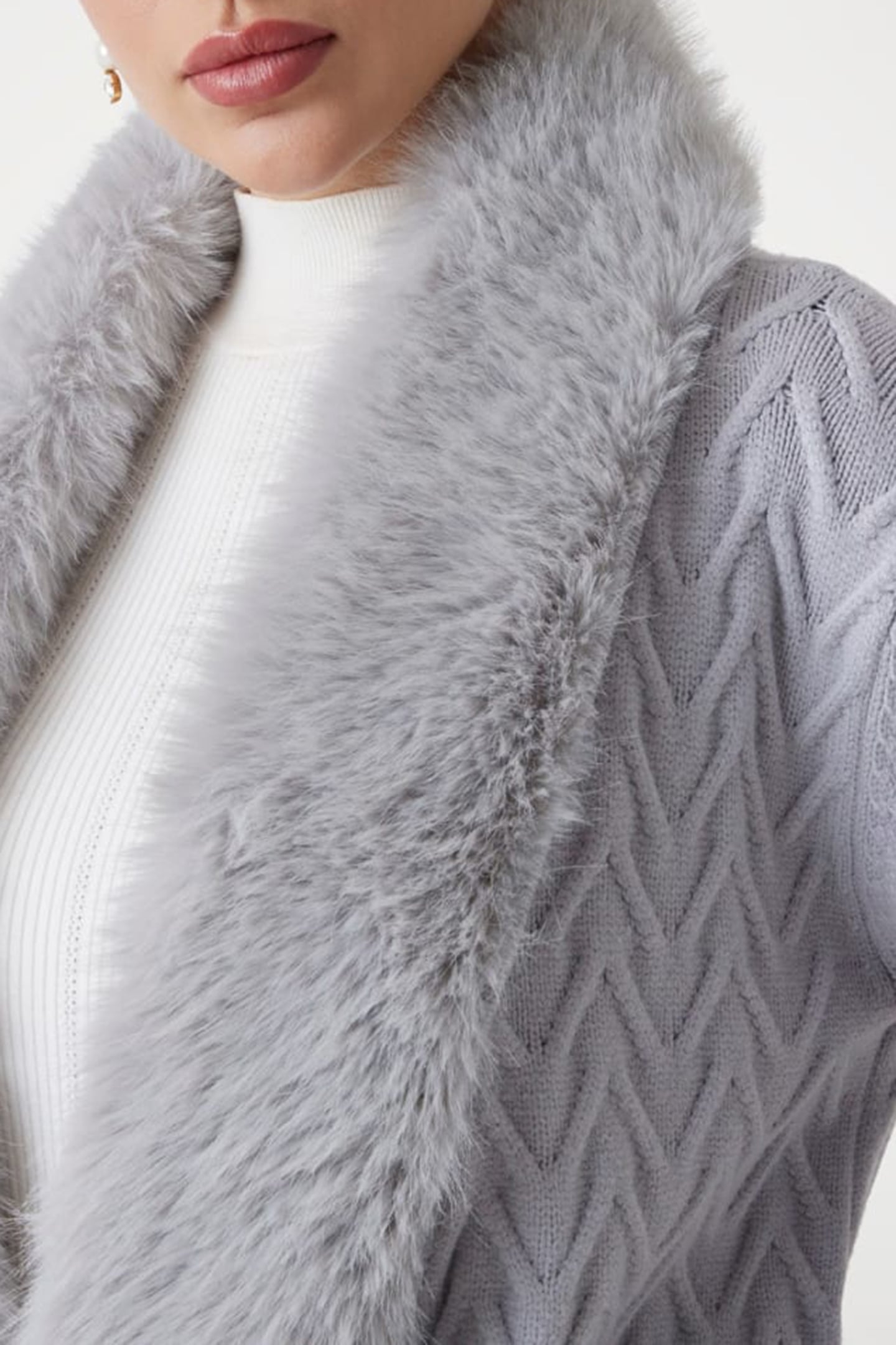 MARCIANO BY GUESS PAULA FAUX FUR LONG CARDI SILK GRAY 5