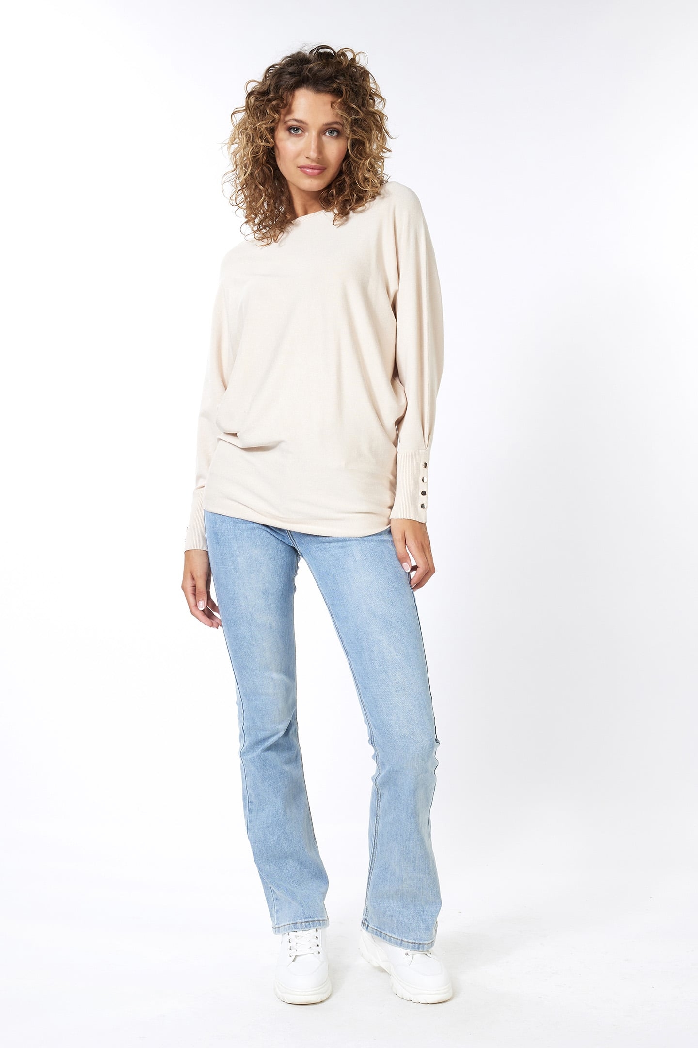 SWEATER BATWING BUTTONED CUFF LIGHT SAND 2