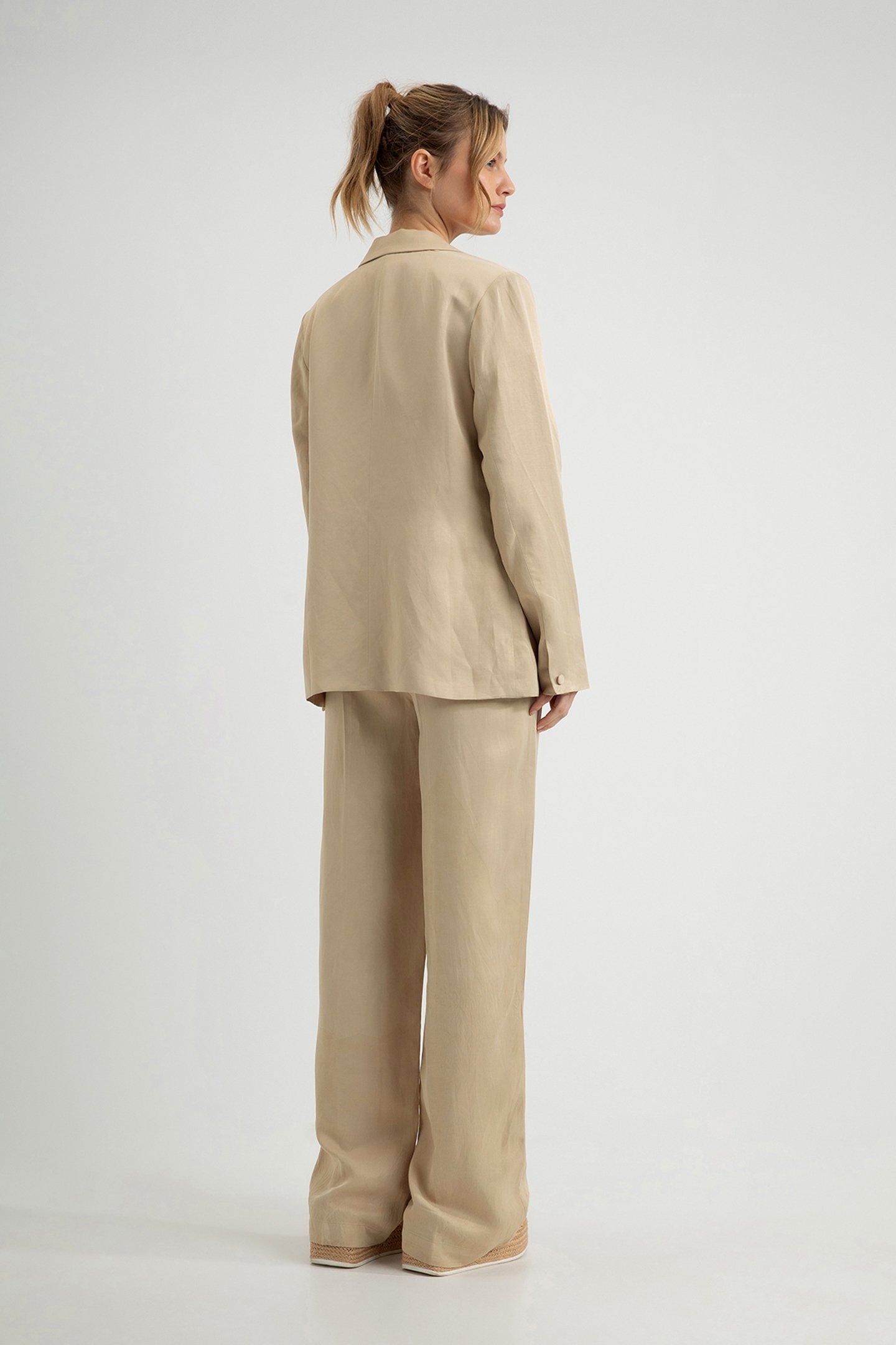 DORTHEA PANTS LIGHT KHAKI 3