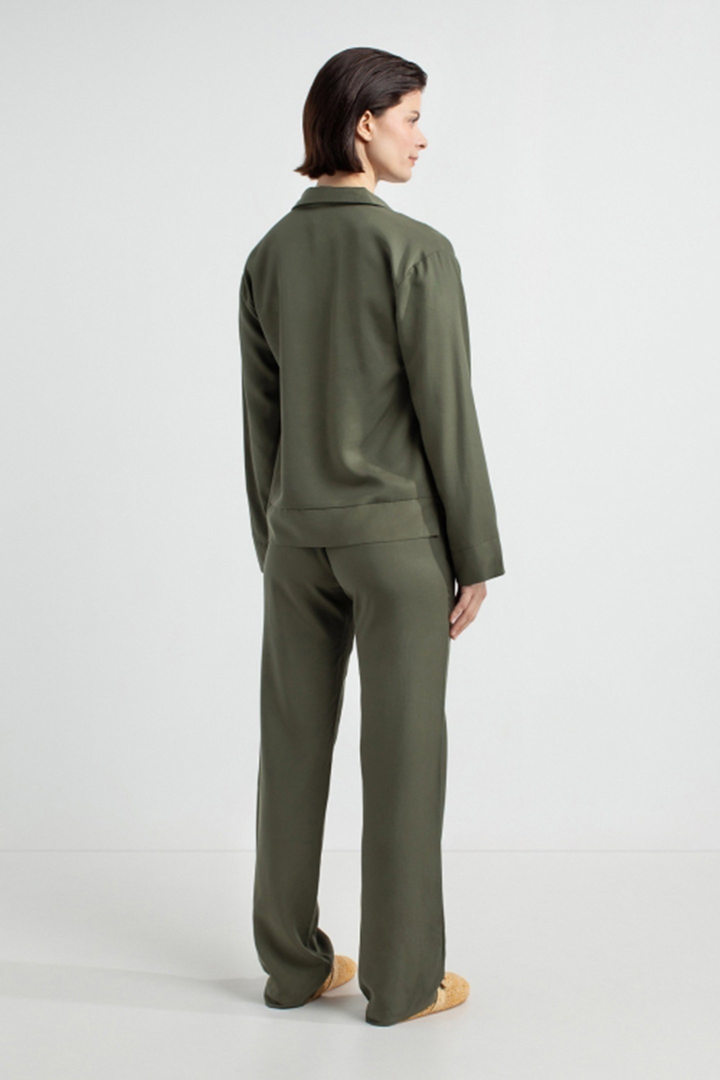 AMELIA BLOUSE PESTO 3