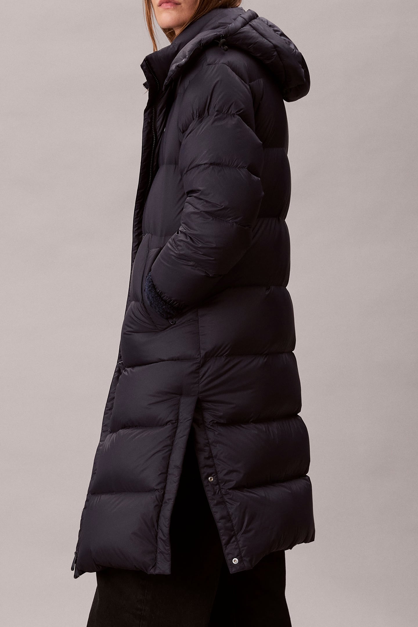 ESSENTIAL MIDWEIGHT HOODED PUFFER INKWELL 3