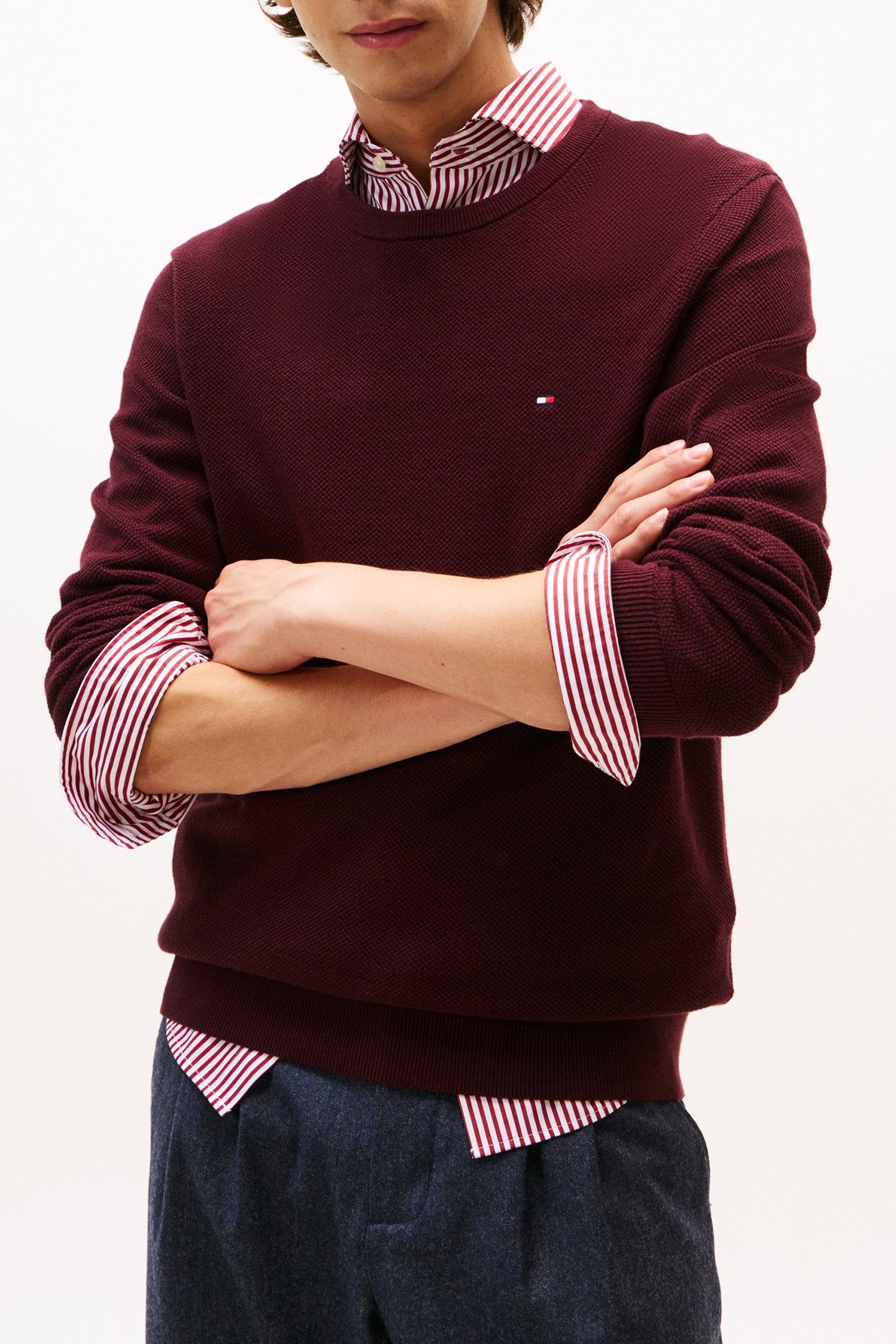 FLAG EMBROIDERY TEXTURED CREW NECK JUMPER DEEP BURGUNDY 4