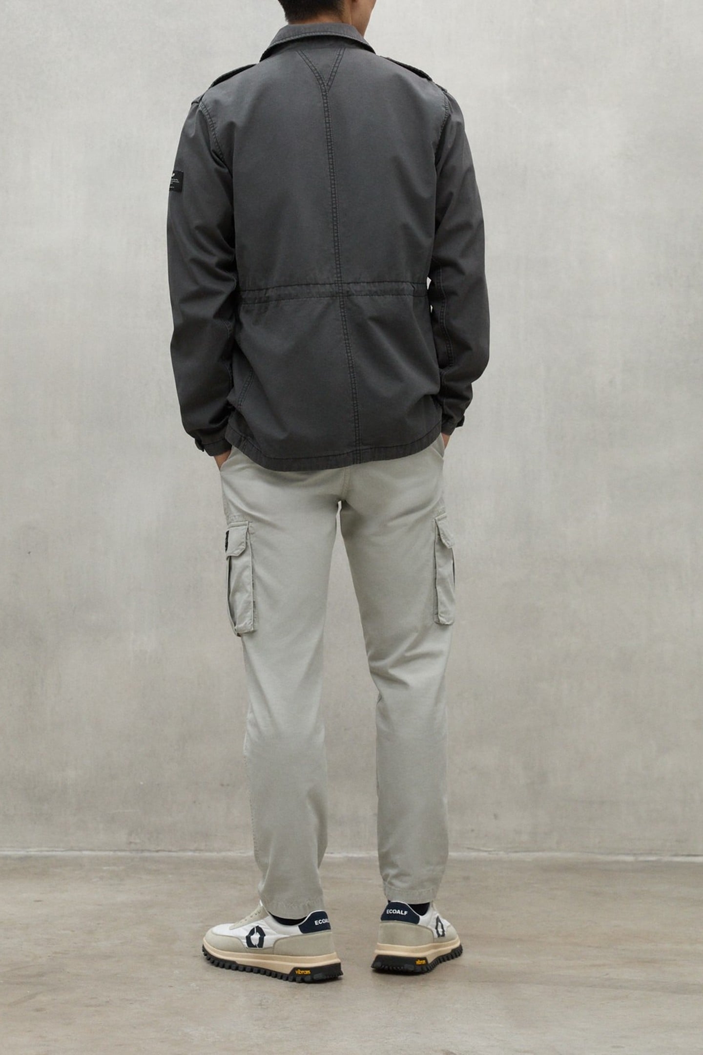 LAWUALF JACKET ASPHALT 3