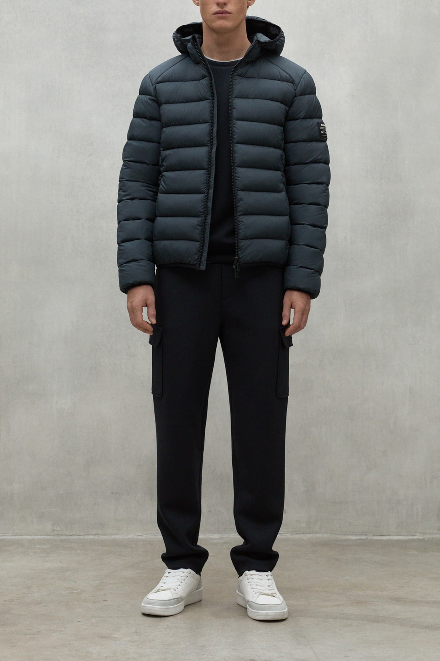 ASPENALF JACKET CAVIAR 1