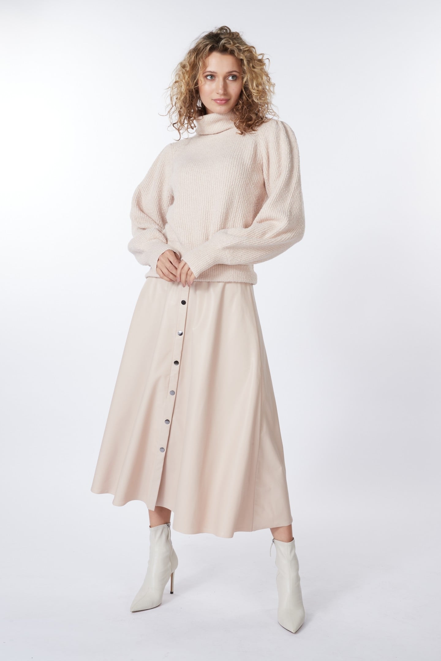 SWEATER COL HIGH CUFF BISCUIT 1