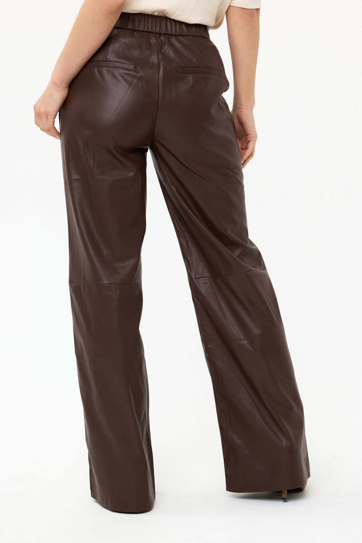 TROUSERS WIDE VEGAN LEATHER CHOCOLATE 4