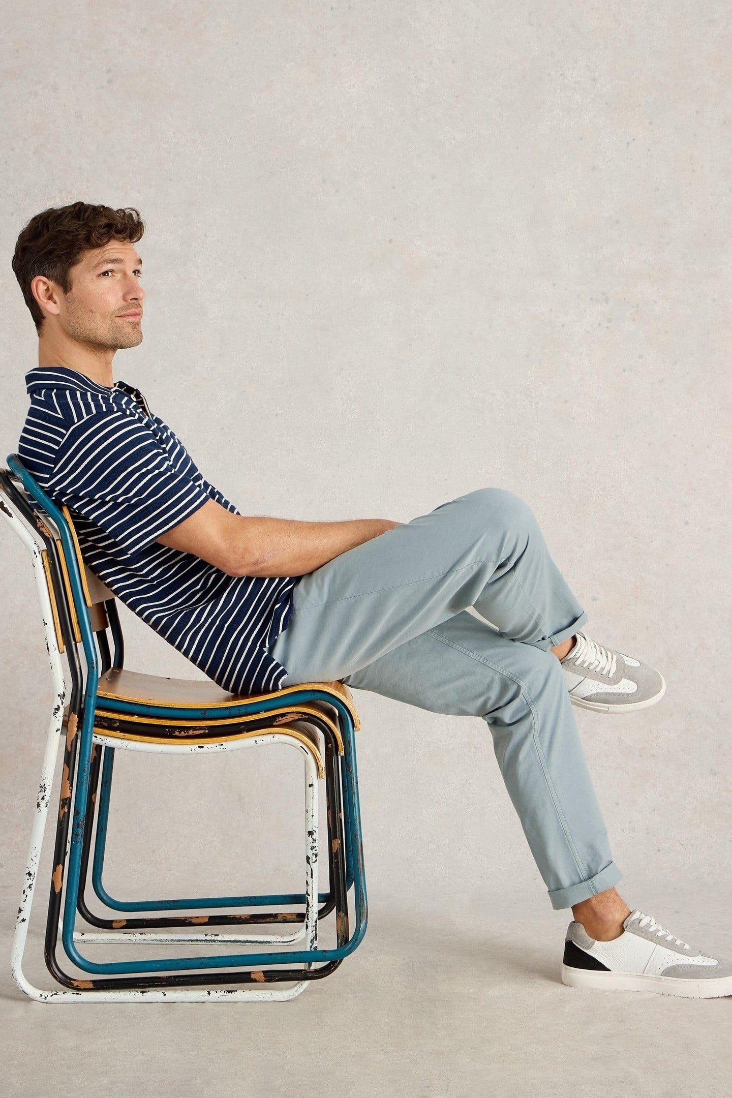 SUTTON ORGANIC CHINO TROUSER LIGHT BLUE 6