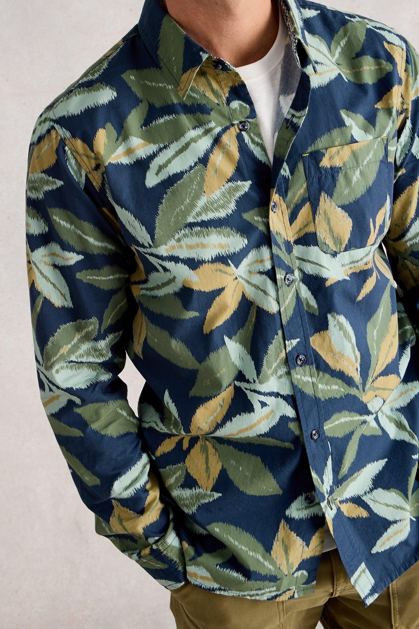 FINSBURY LEAF PRINT SHIRT NAVY MULTI 6