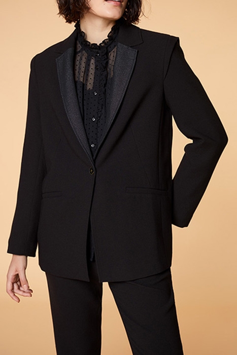 VERONE - BLACK SUIT JACKET WITH CONTRAST COLLAR 1