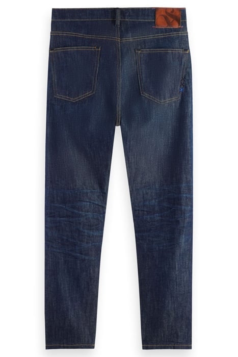 THE DROP PREMIUM TAPERED JEANS — DAILY BLAUW 2