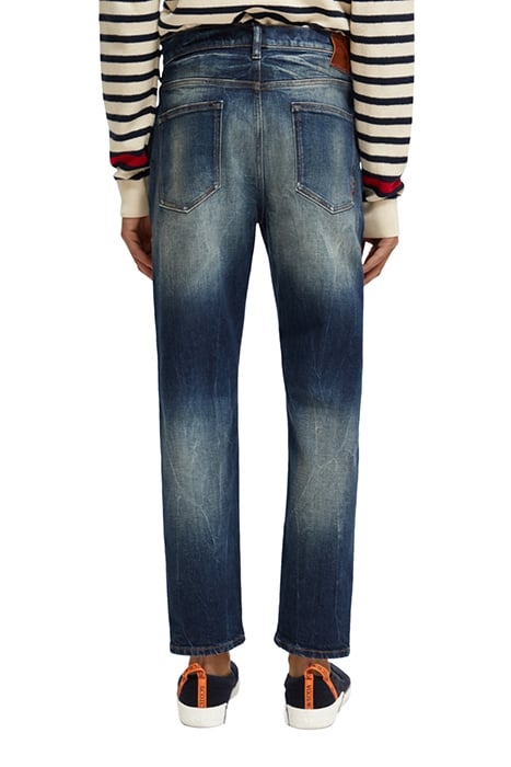 THE DROP PREMIUM SELVEDGE TAPERED JEANS — VINTAGE SOUND 2