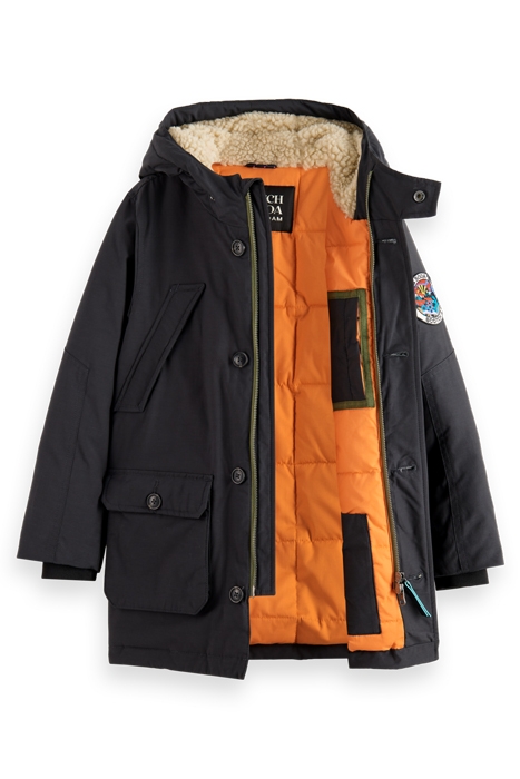 LONGER LENGTH WATER REPELLENT JACKET WITH REPREVE® FILLING A 5