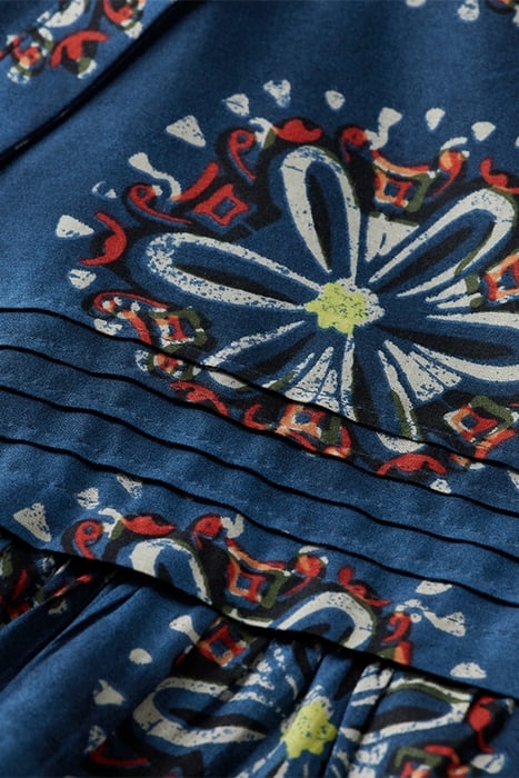 SHIRT WITH PINTUCK YOKE AND GATHERING B SIDES BLOCK PRINT MA 7