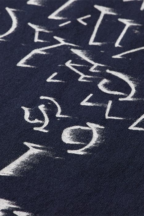 GRAPHIC PRINT T-SHIRT WASHED NAVY 8