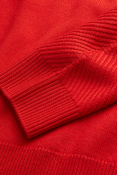 ROUND NECK SWEATER WITH POINT DETAILS ON THE SIDE RED 2