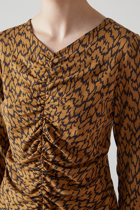 TJ HOPPEN - GATHERED ANIM BLACK 5