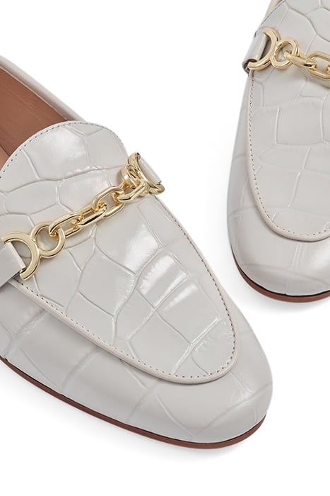 ADAYLNN TRIM LOAFER WHITE 3