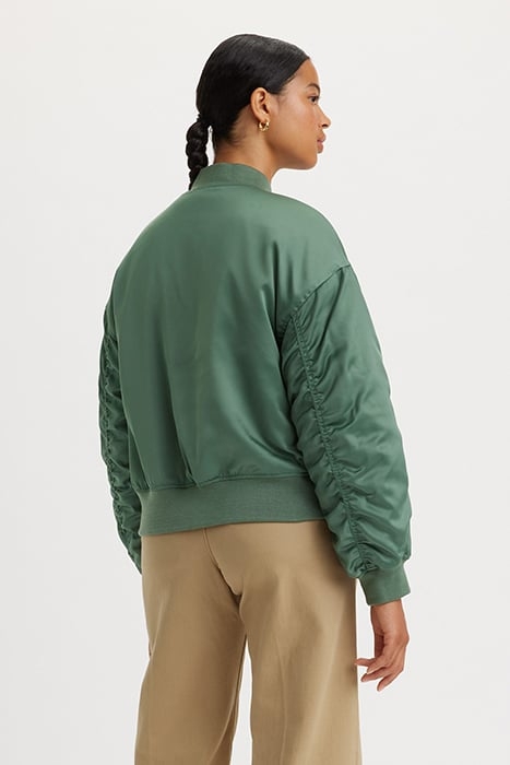BOMBER JACKET IN GREEN 2