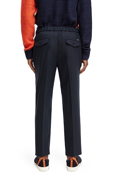 THE FINCH - REGULAR TAPERED-FIT JOGGER NIGHT 2