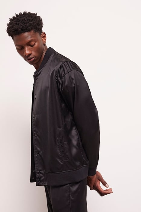 BLOUSON ZIP MILIEU DEVANT ET POCHES COTE BLACK 4