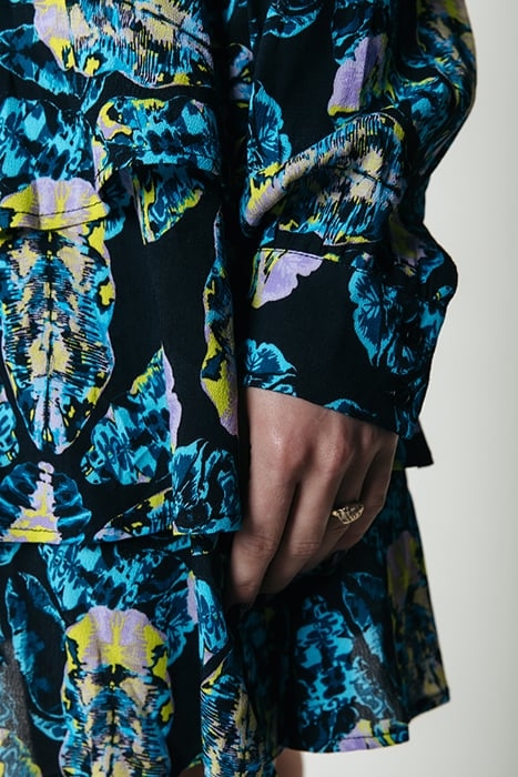 SACHA DIGITAL FLOWER SHIRT DRESS LS LIGHT BLUE 4