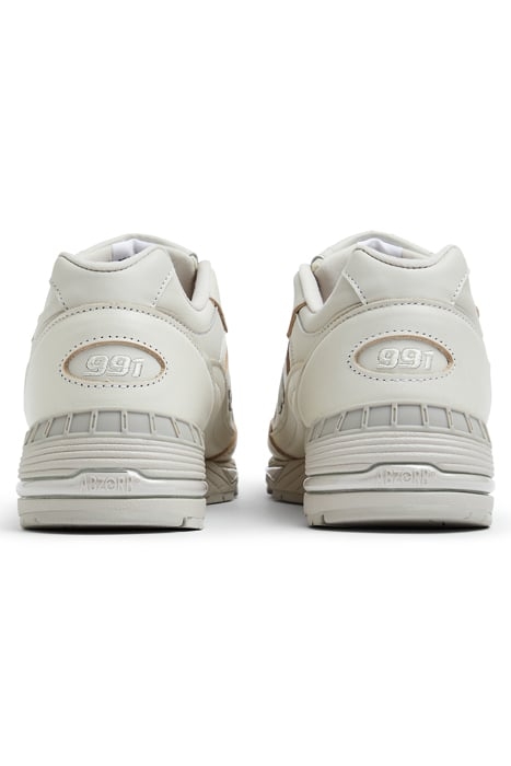 M991OW SNEAKERS IN LIGHT GREY 4