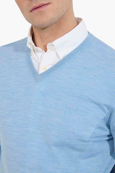 FINE MERINO V-NECK SWEATER LIGHT BLUE 6