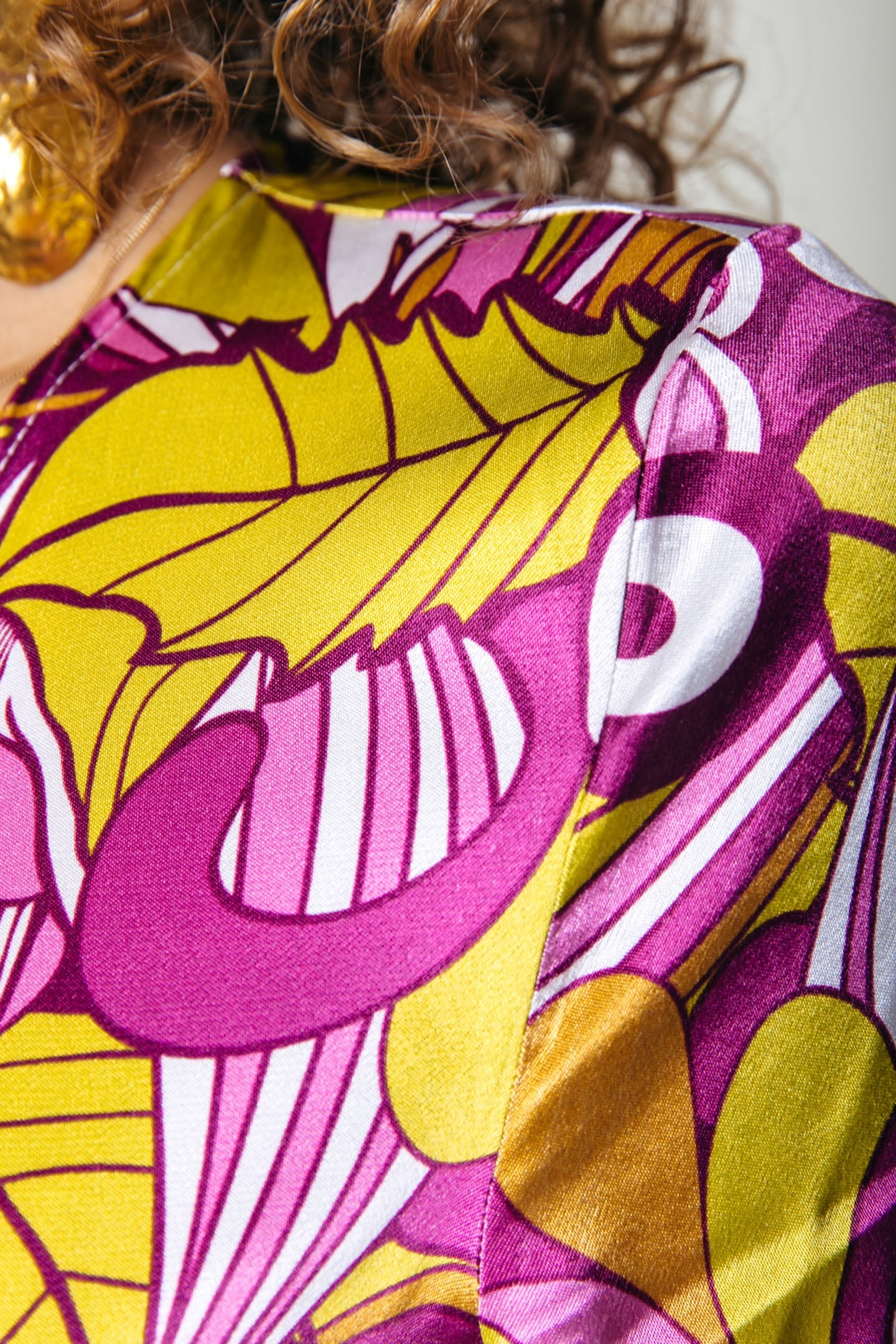 LELA FLORAL WRAP MAXI DRESS LS MULTICOLOR 3