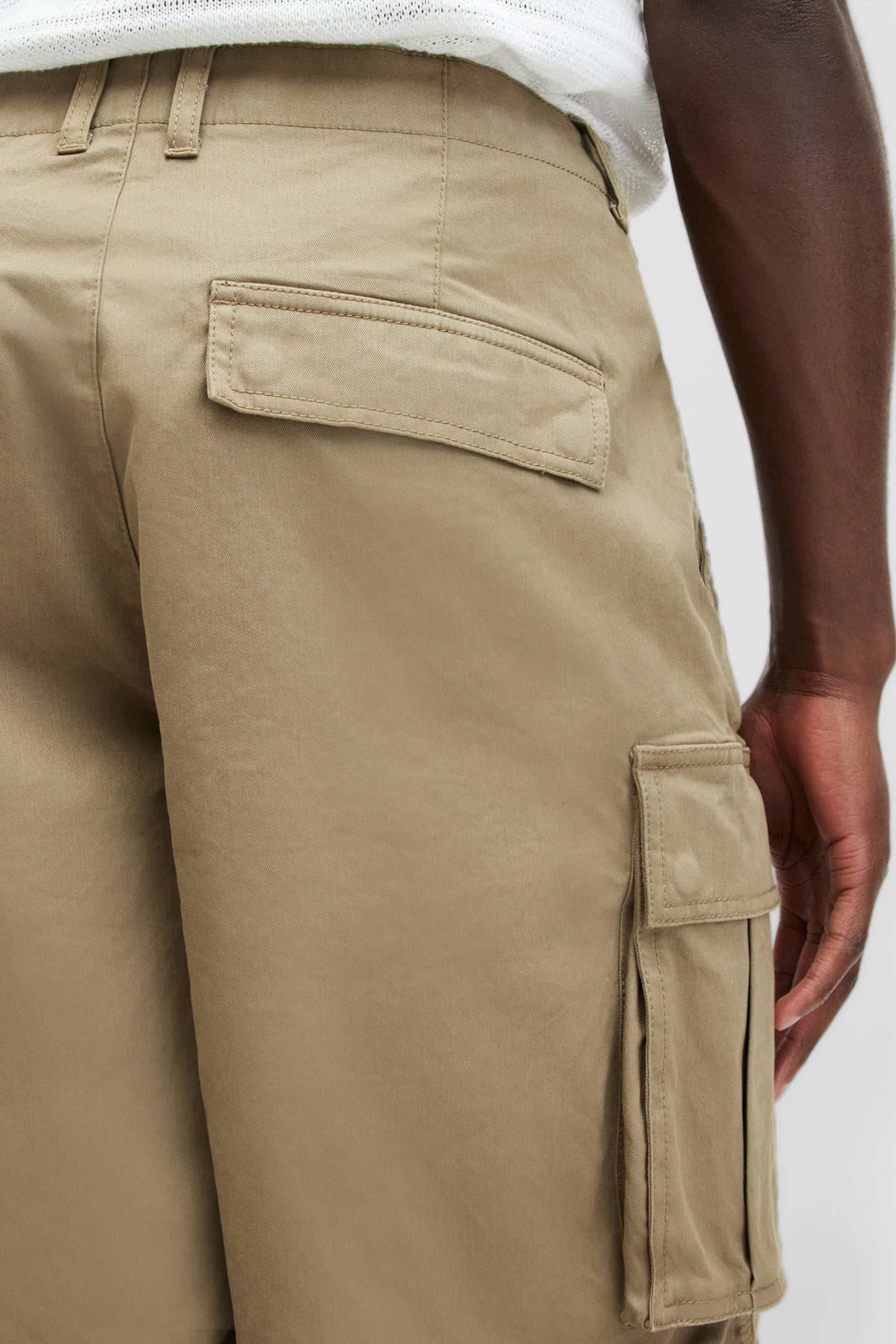 SLANE SHORT FADED KHAKI GREEN 7
