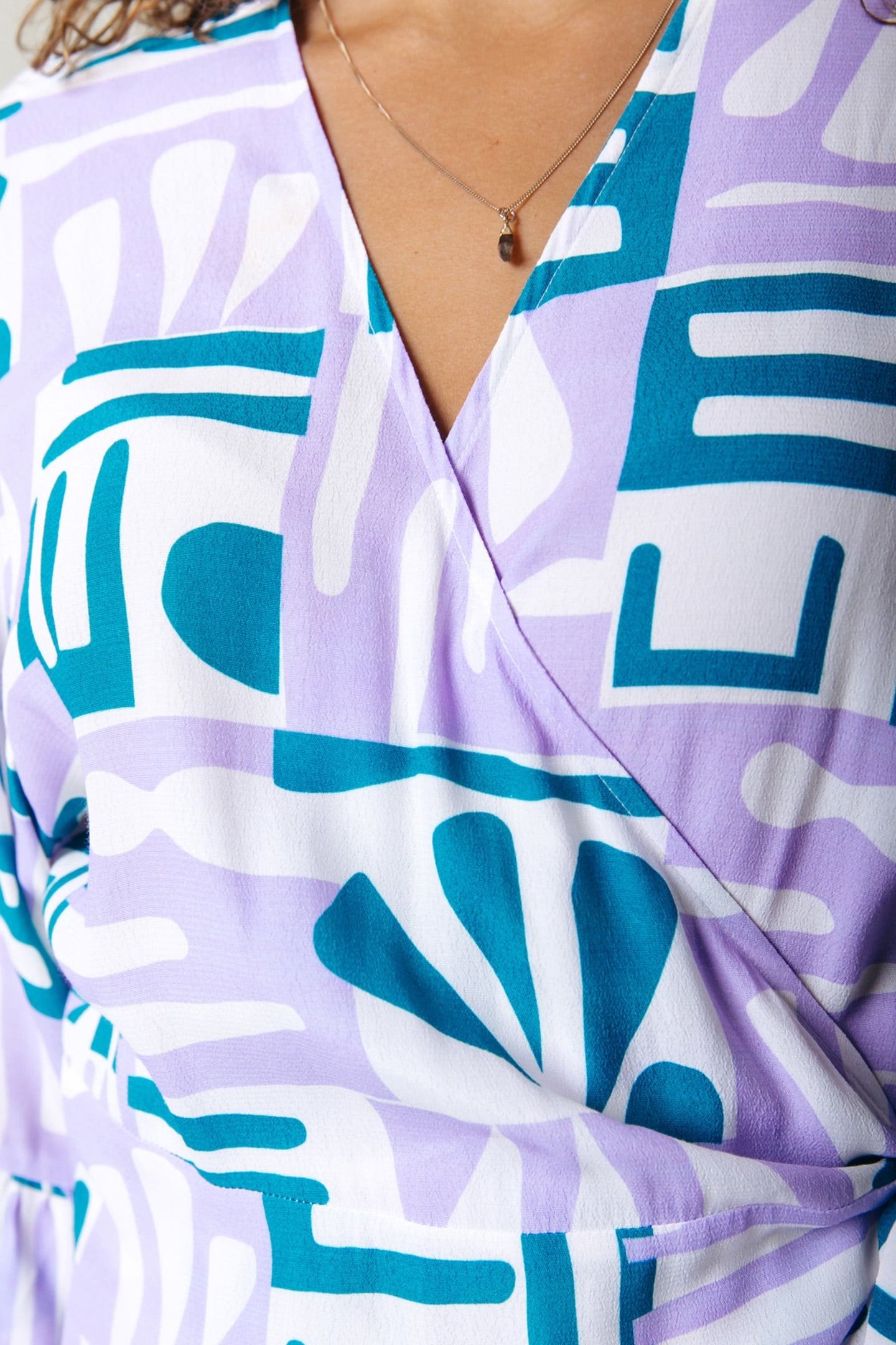ALICE ABSTRACT TILES WRAP MAXI DRESS LS PASTEL LILAC 3