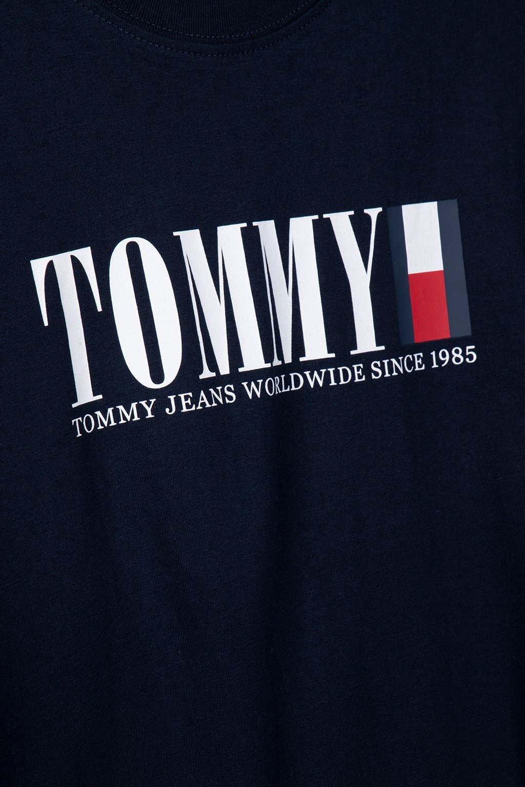 TJM REG TOMMY DNA FLAG TEE SLIM FIT T-SHIRT DARK NIGHT NAVY 4