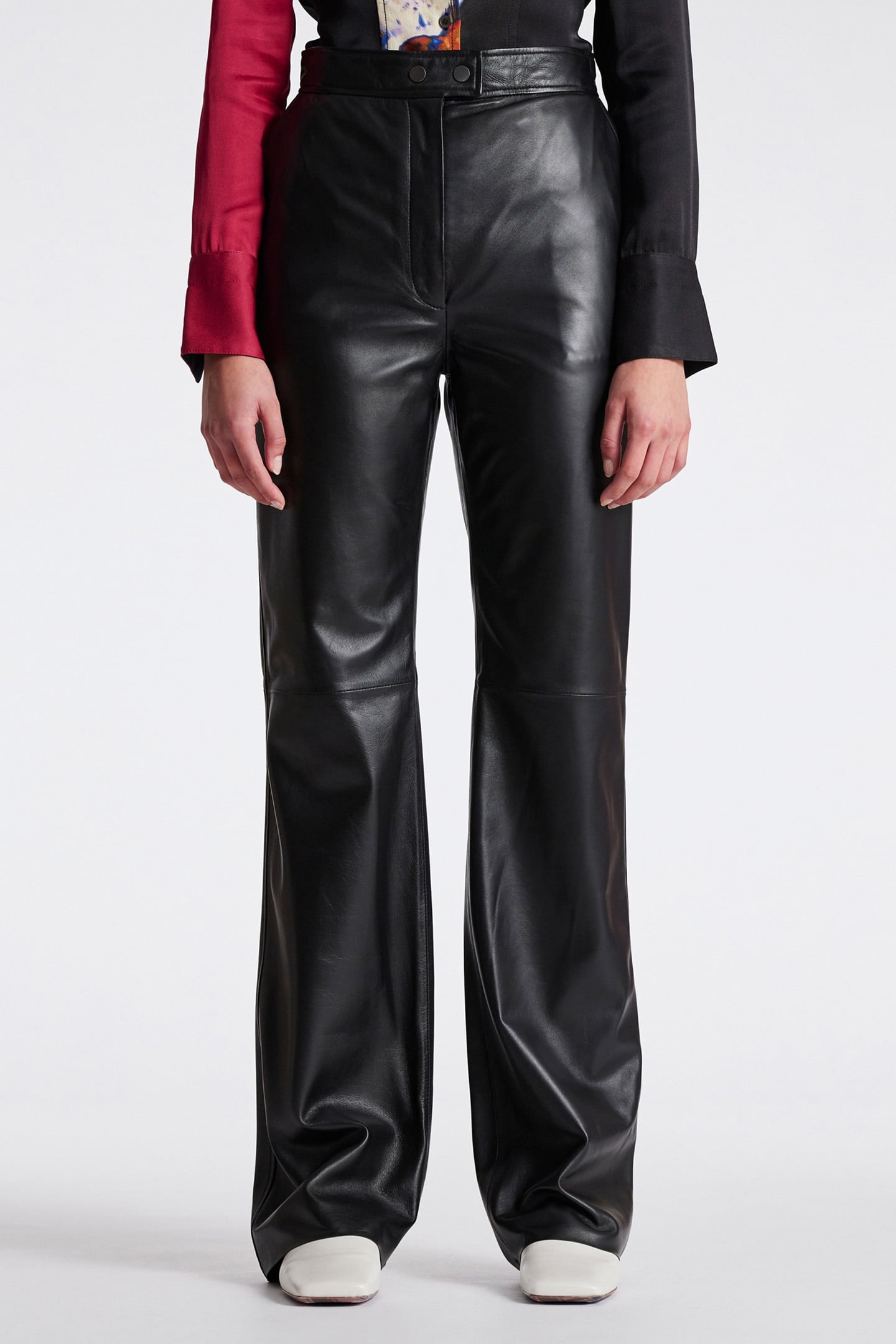 WOMENS TROUSERS LEATHER BLACK 1