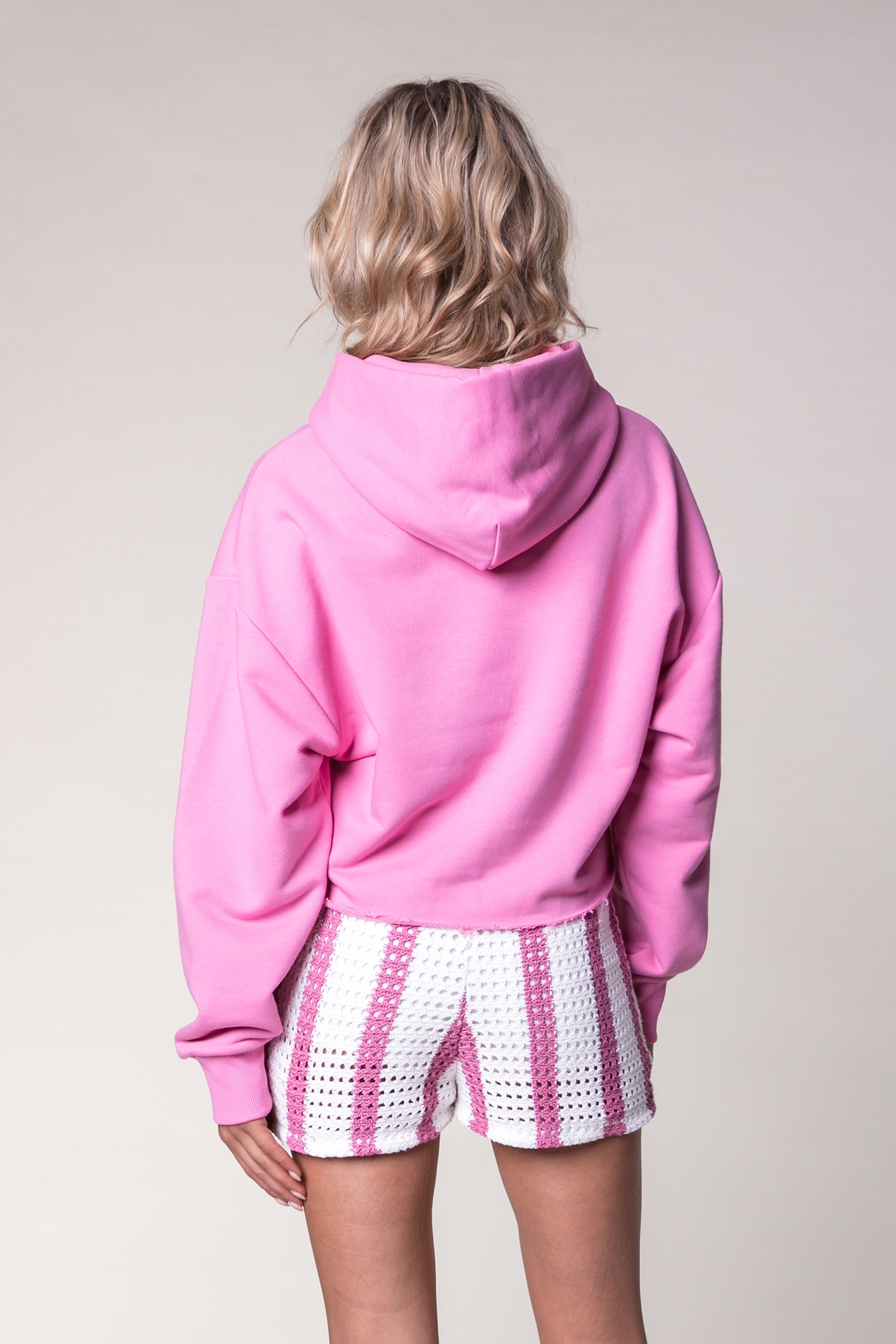 LOGO PUFF CROPPED RAW EDGE HOODIE MEDIUM PINK 2
