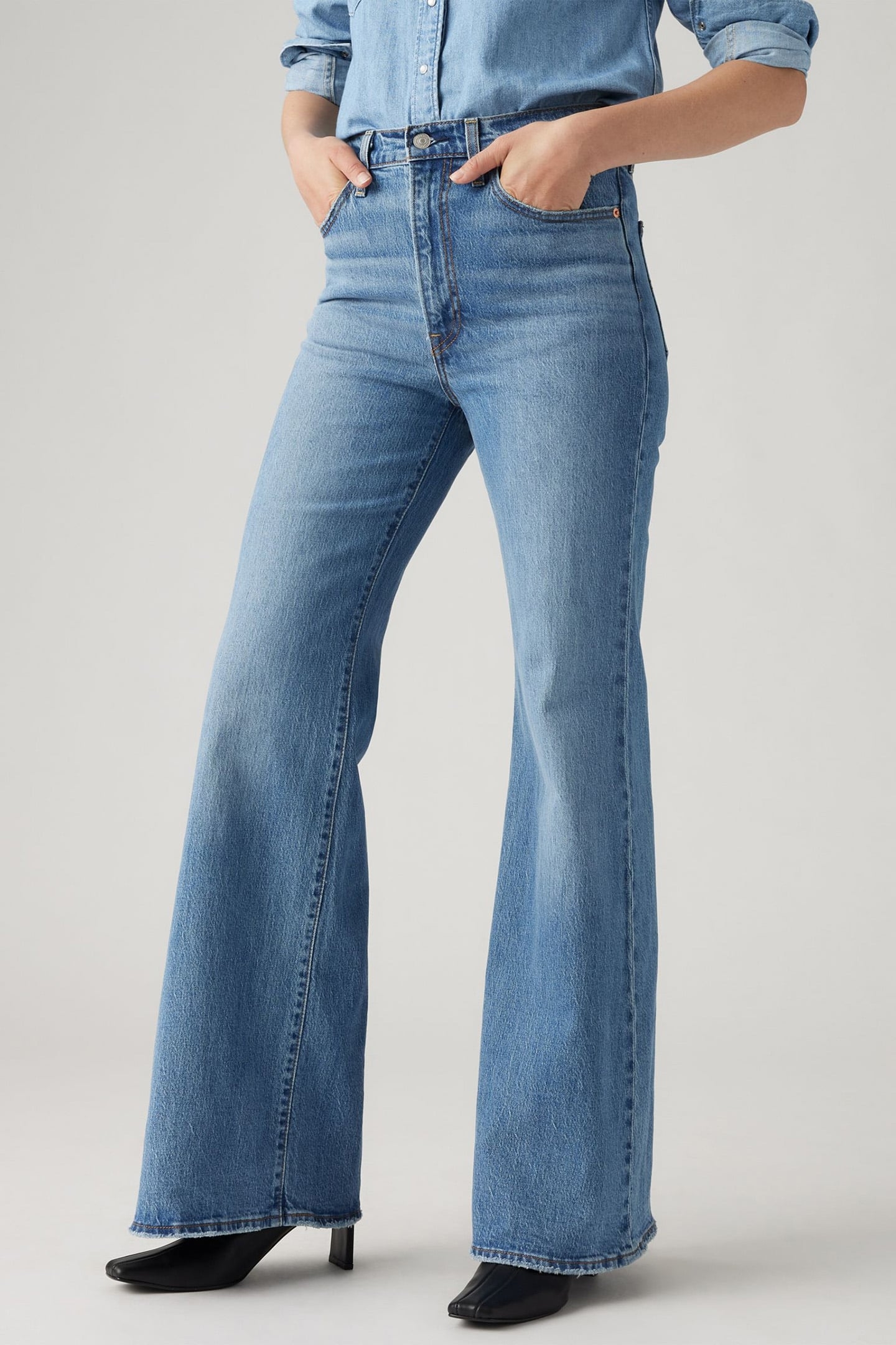 RIBCAGE BELLS SONOMA WALKS 1