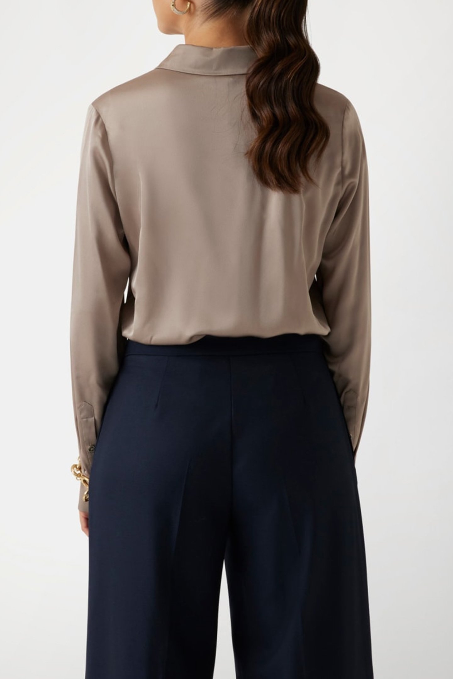 MELISSA SOLID SHIRT SILK TAUPE 2