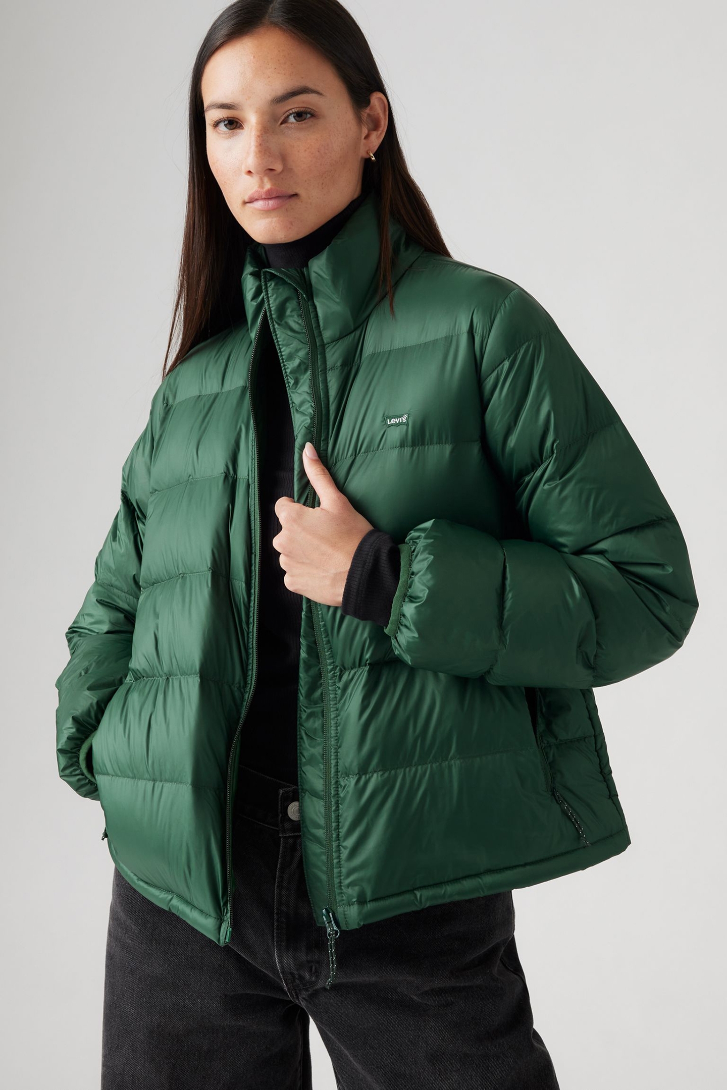 WILLA DOWN PACKABLE PUFFER JACKET IN GREEN 4