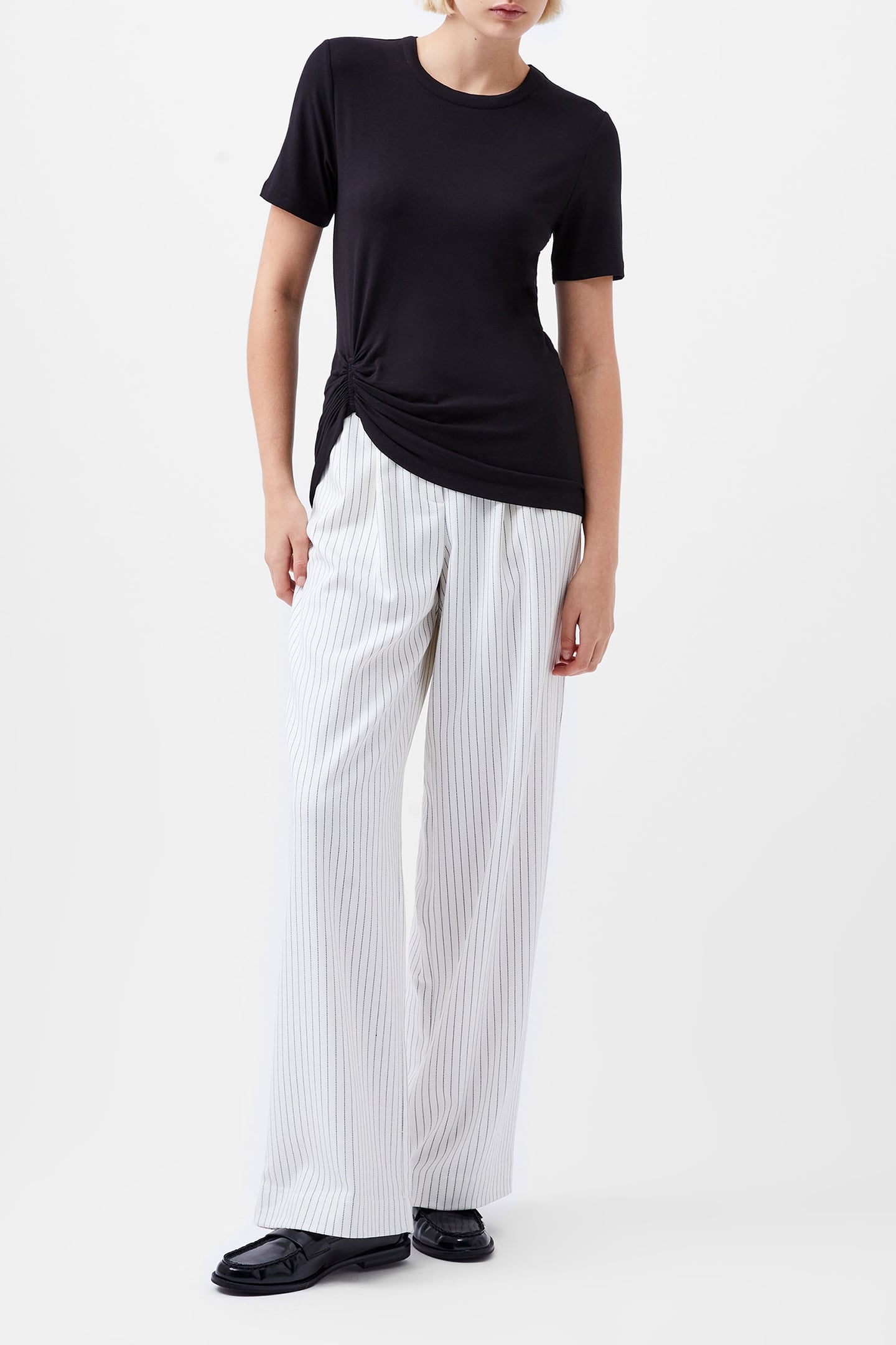 RIANNA RUCHED S/S TEE BLACK 2