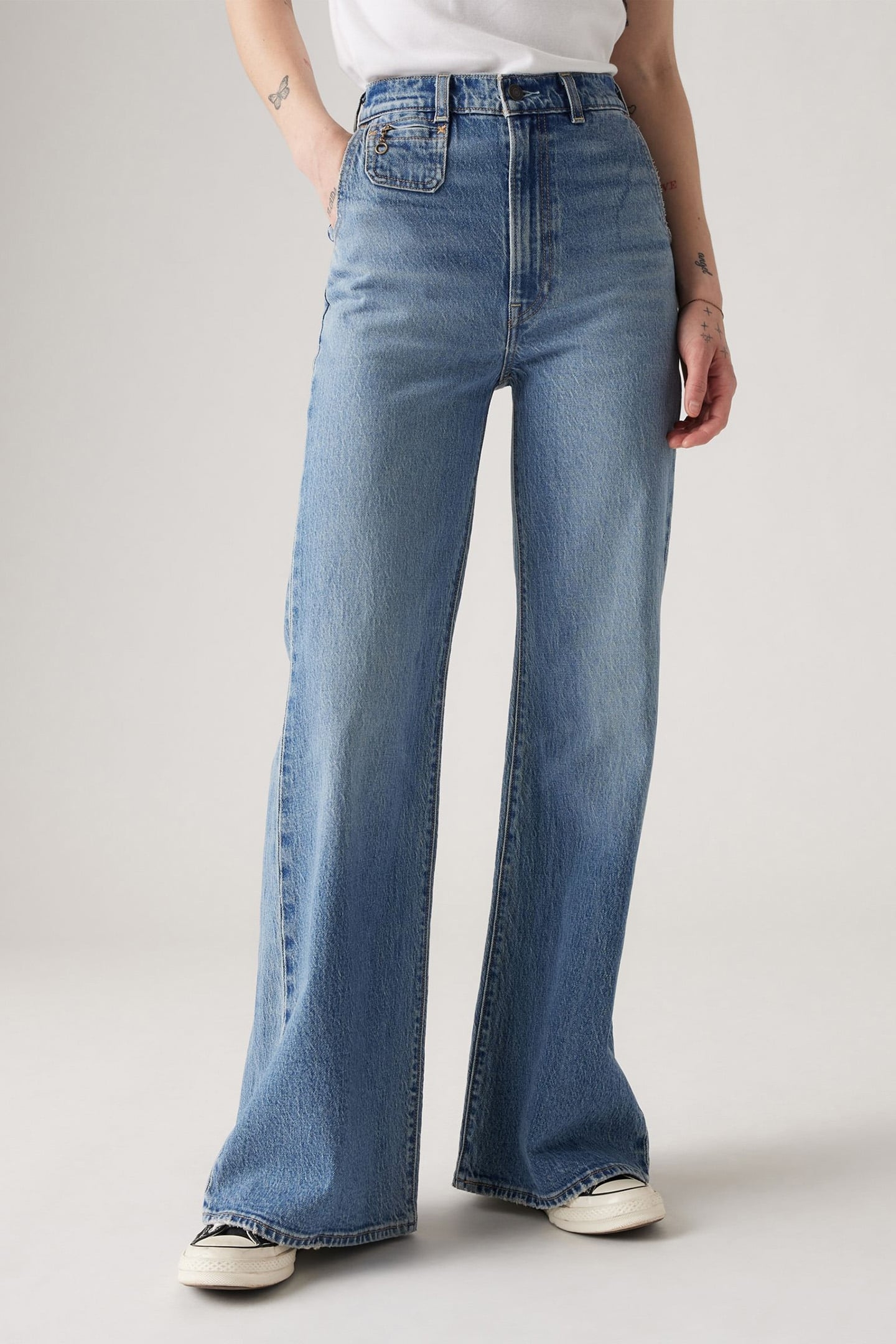 RIBCAGE BELLS VINTAGE NEXT SATURDAY 1