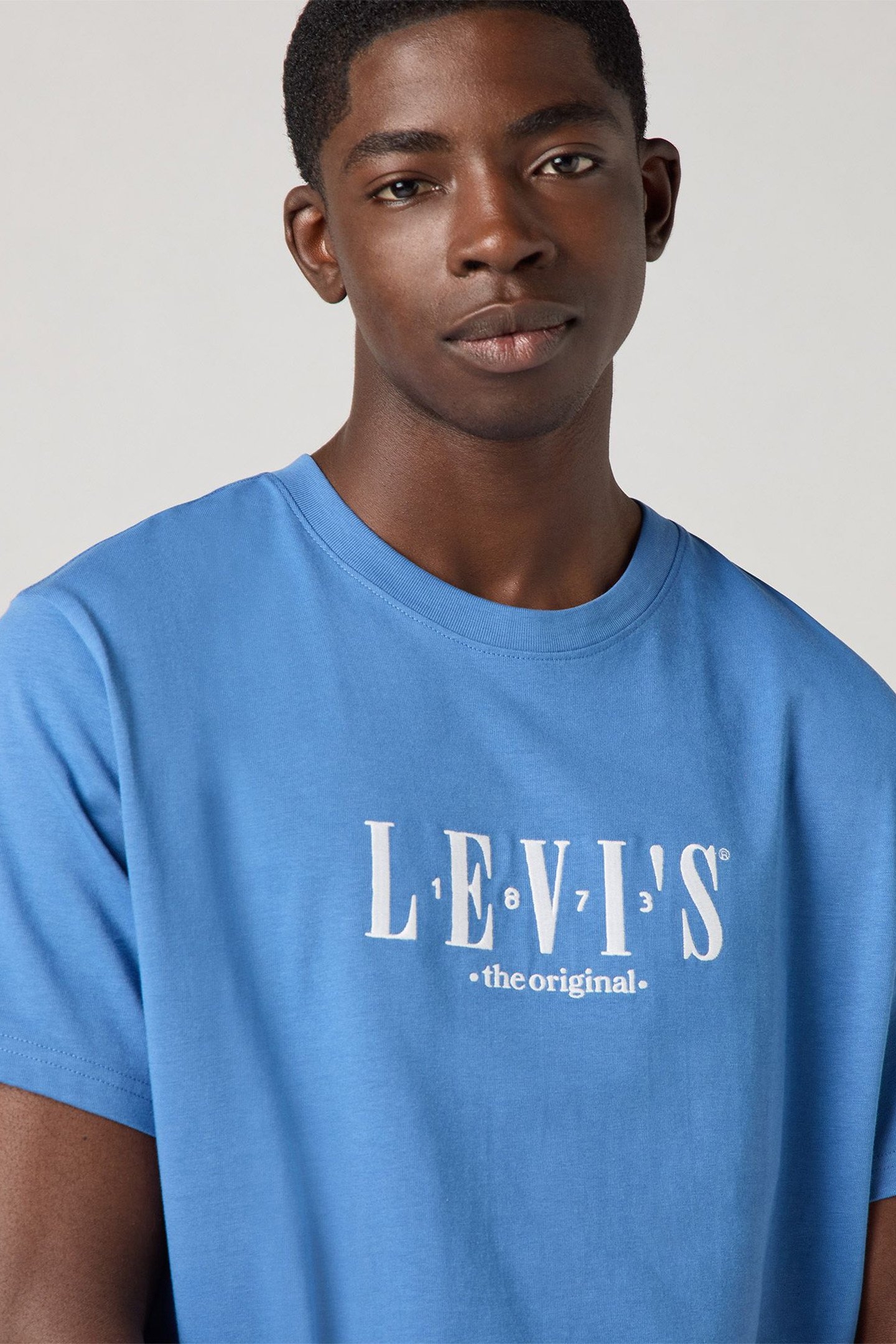 SS RELAXED FIT TEE SERIF LOGO DUTCH BLUE 4