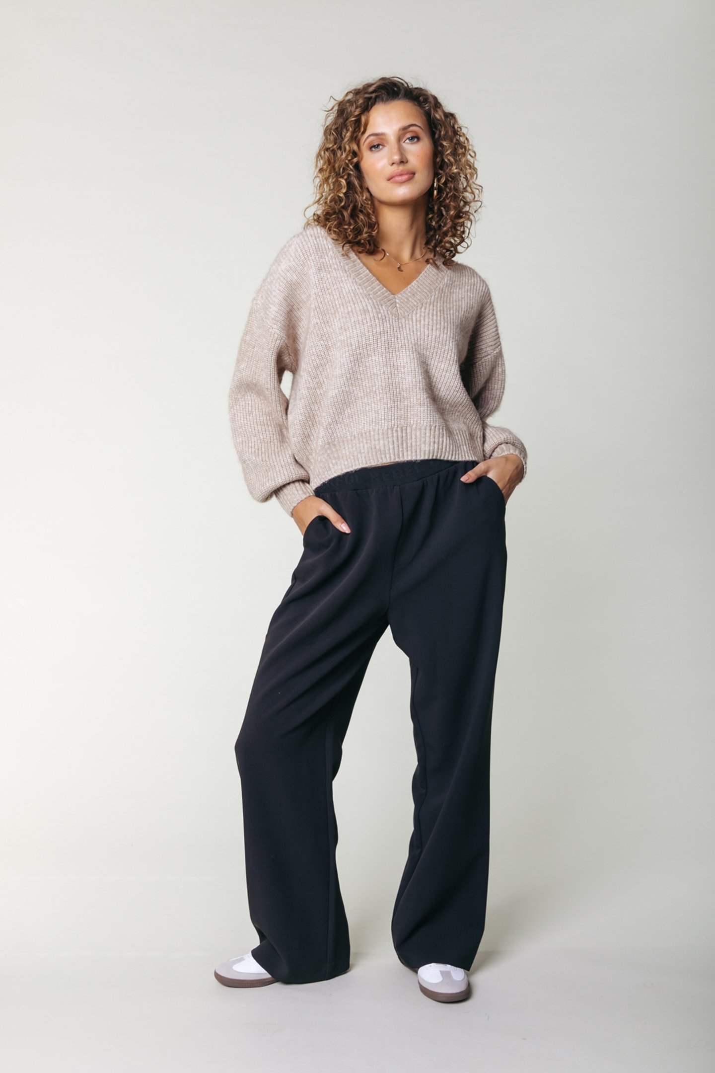 FELINE BRANDED ELASTIC STRAIGHT LEG PANTS BLACK 1