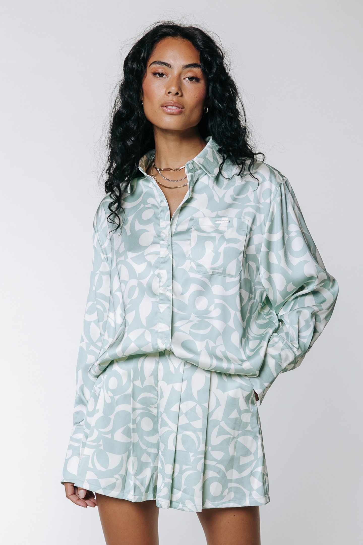 OLET SWIRL SATIN BUTTON DOWN BLOUSE LIGHT MINT 1