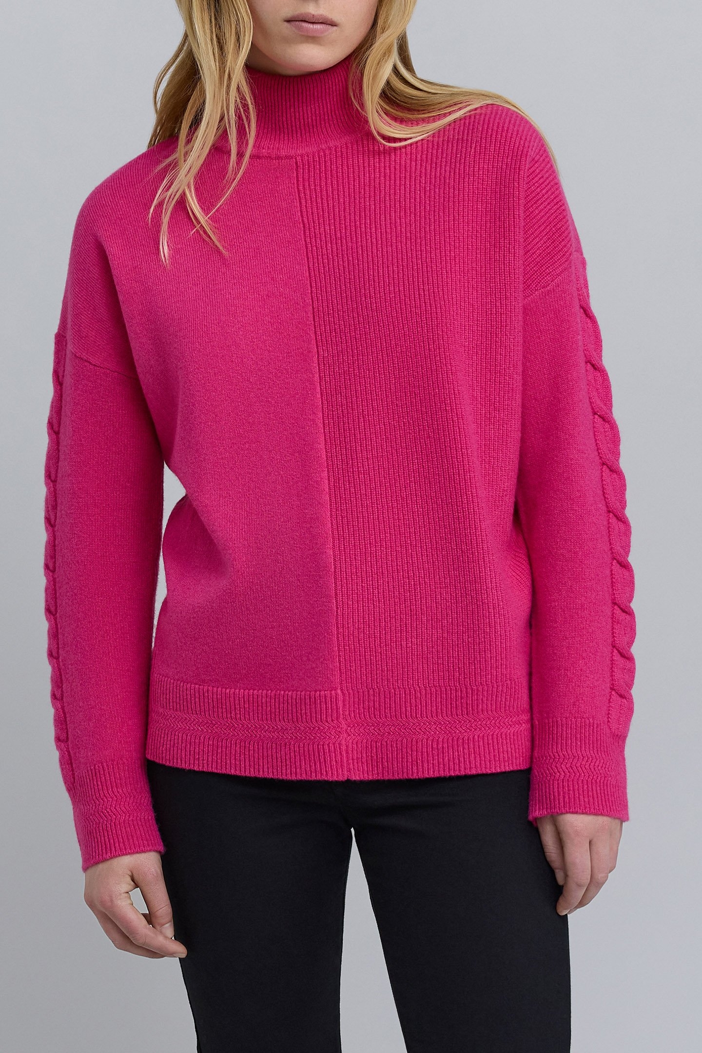 PINK KNITTED SWEATER WITH JEWELLED BUTTONS 1