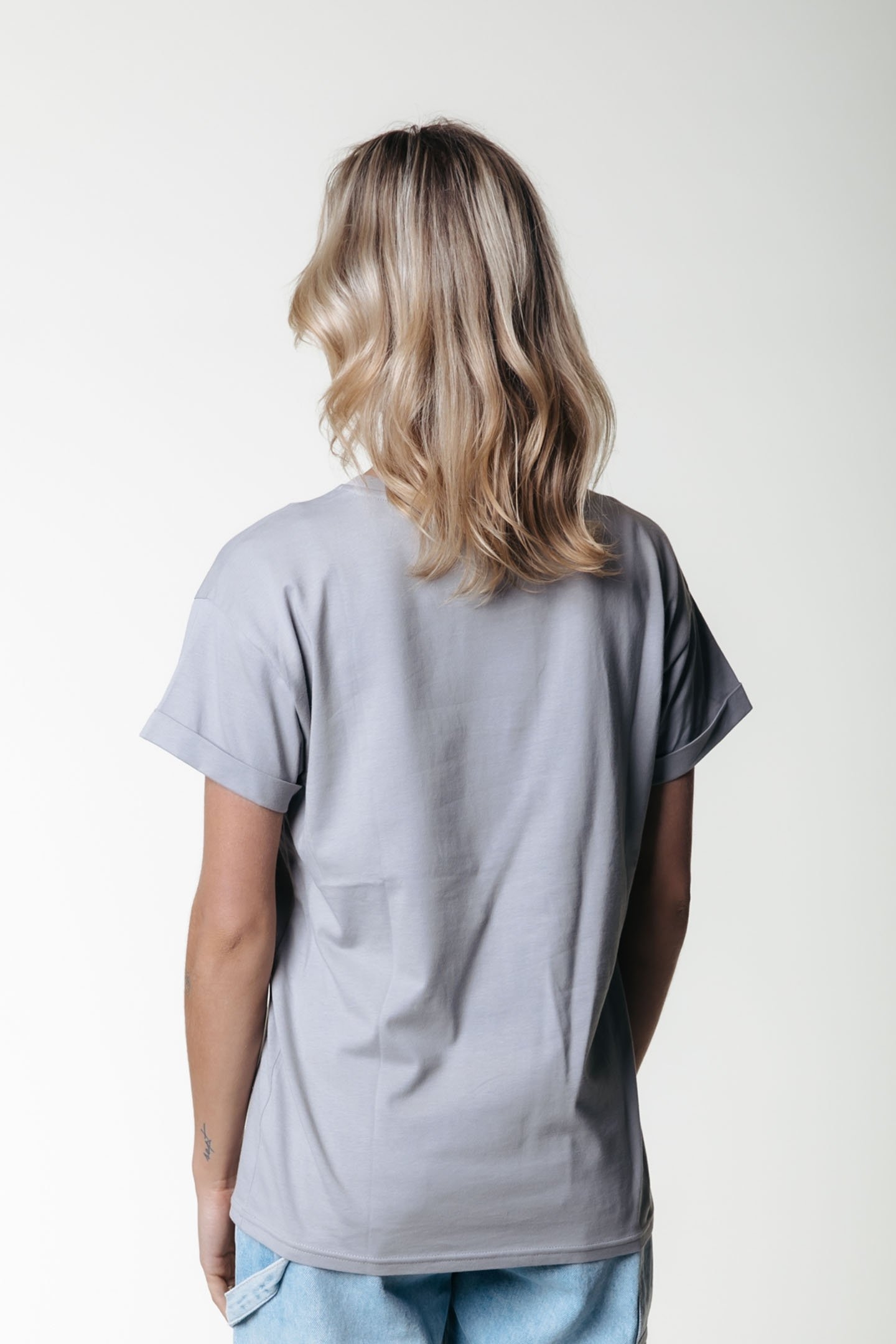 CR PATCH BOXY TEE LIGHT GREY 2