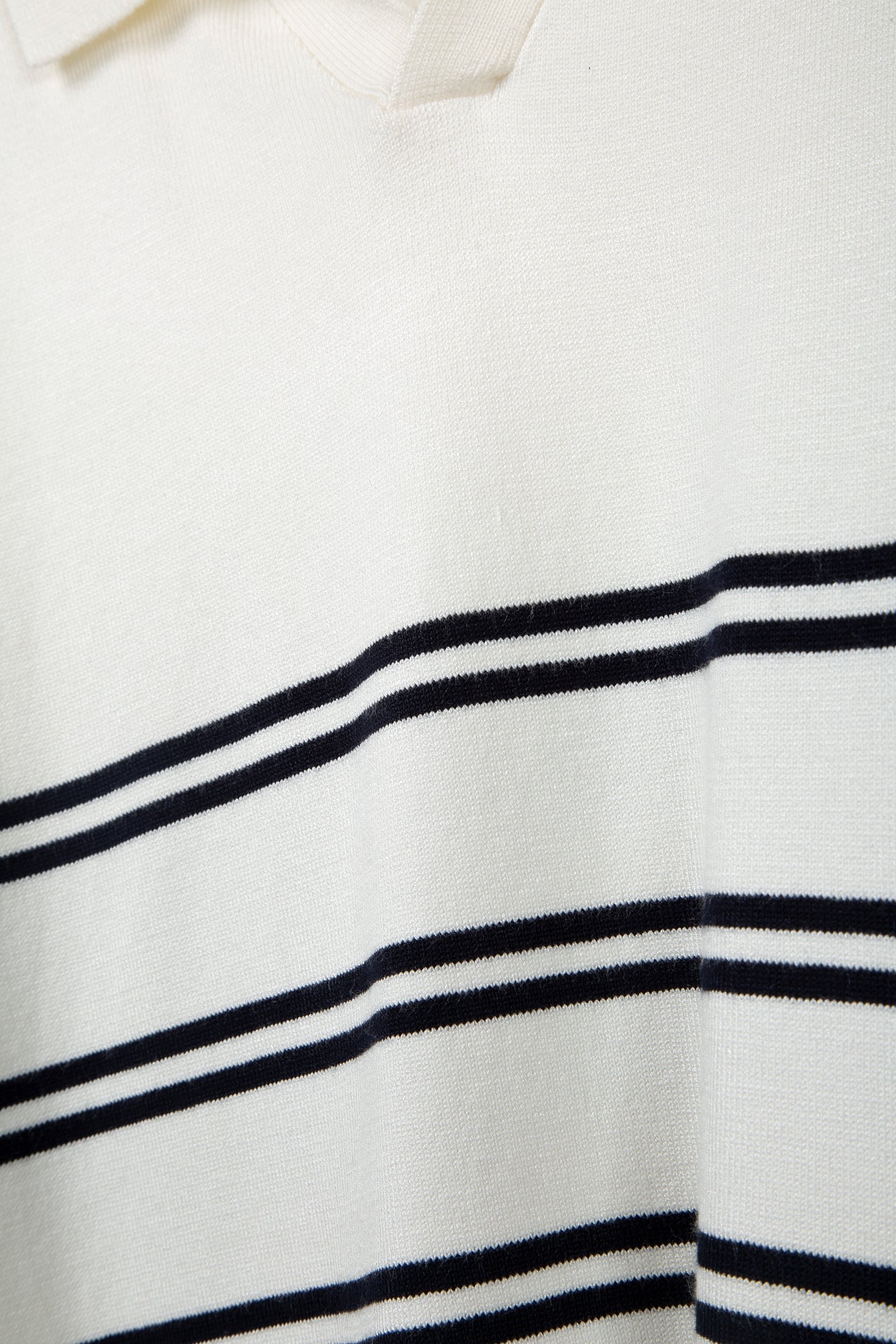 LUX TROPHY STRIPE SHORT SLEEVE ECRU/MARINE 5