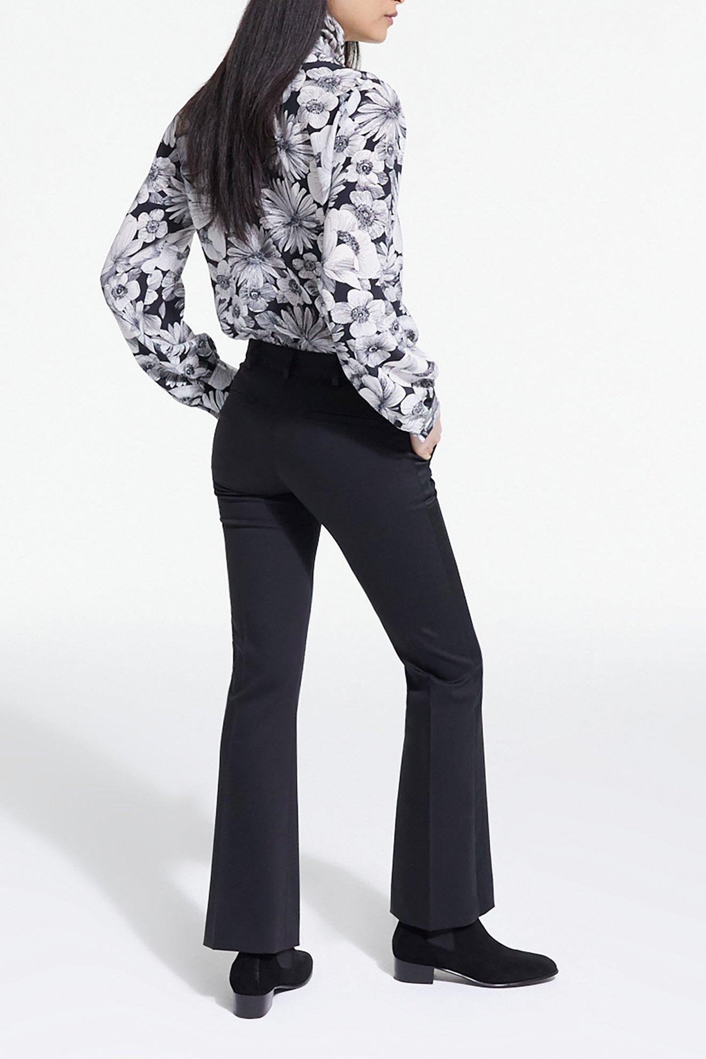 LONG-SLEEVED SHIRT WITH LAVALIERE COLLAR BLACK WHITE 4
