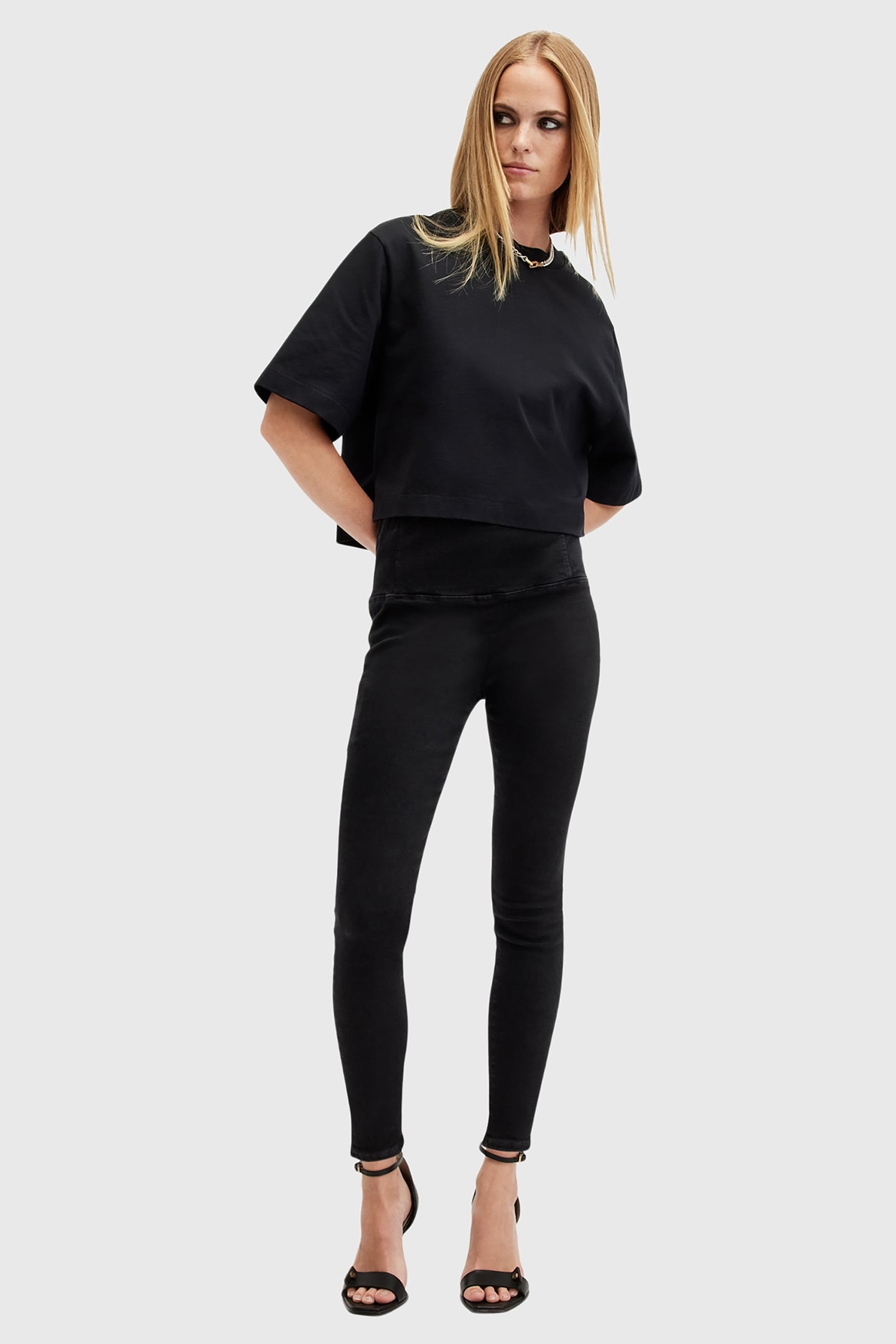 CORA SIZEME JEAN BLACK 6